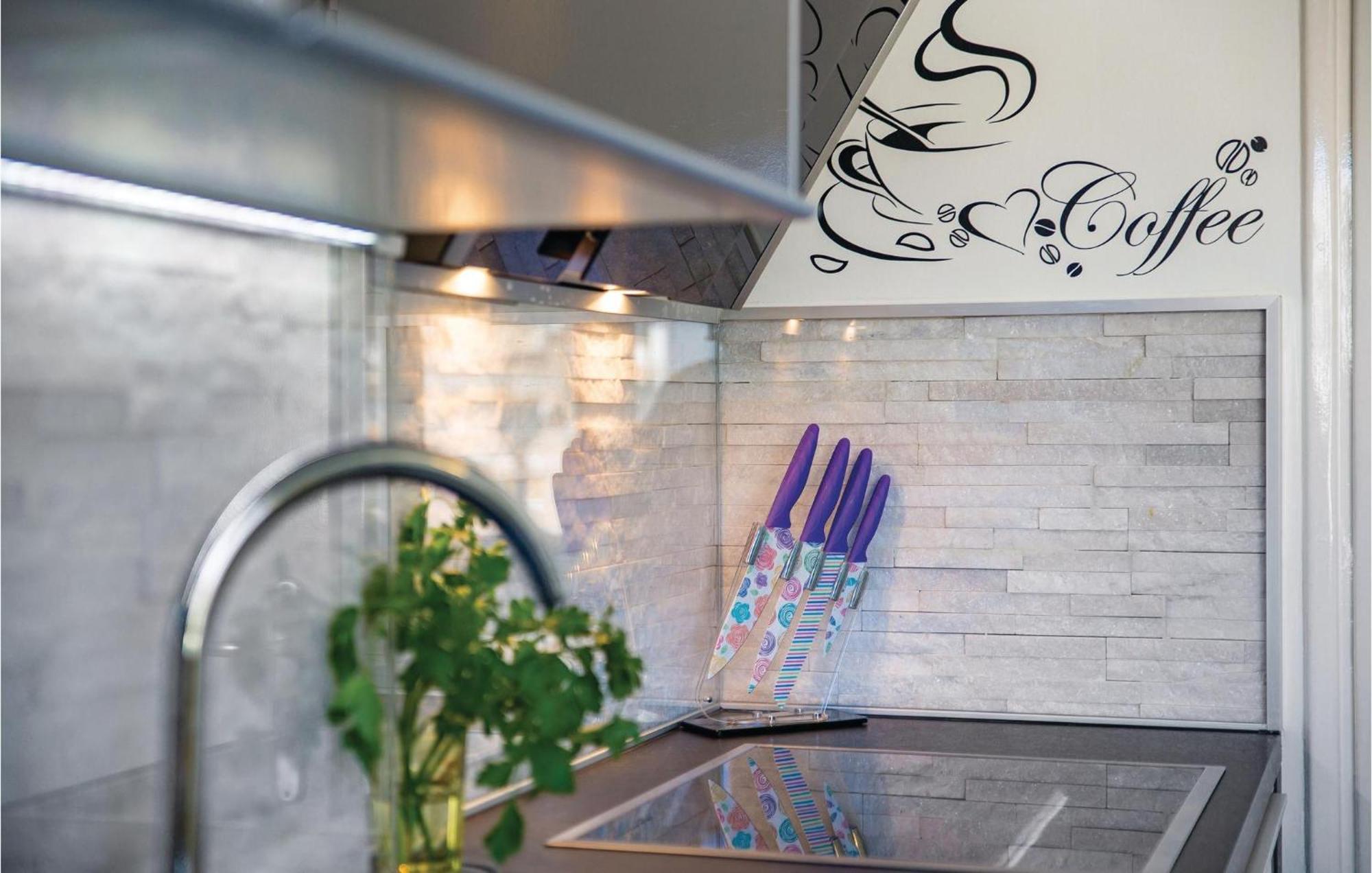 Gorgeous Apartment In Rijeka With Wifi Exterior foto